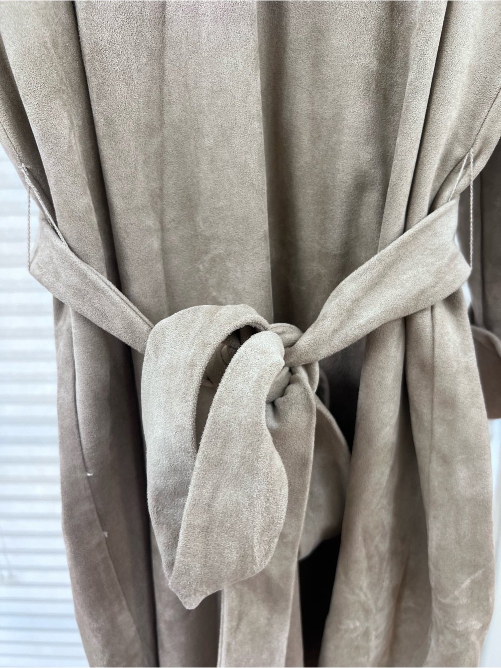BCBGMaxAzria Taupe Suede-Look Shift Dress Belted Long Sleeve - Picture 6 of 7